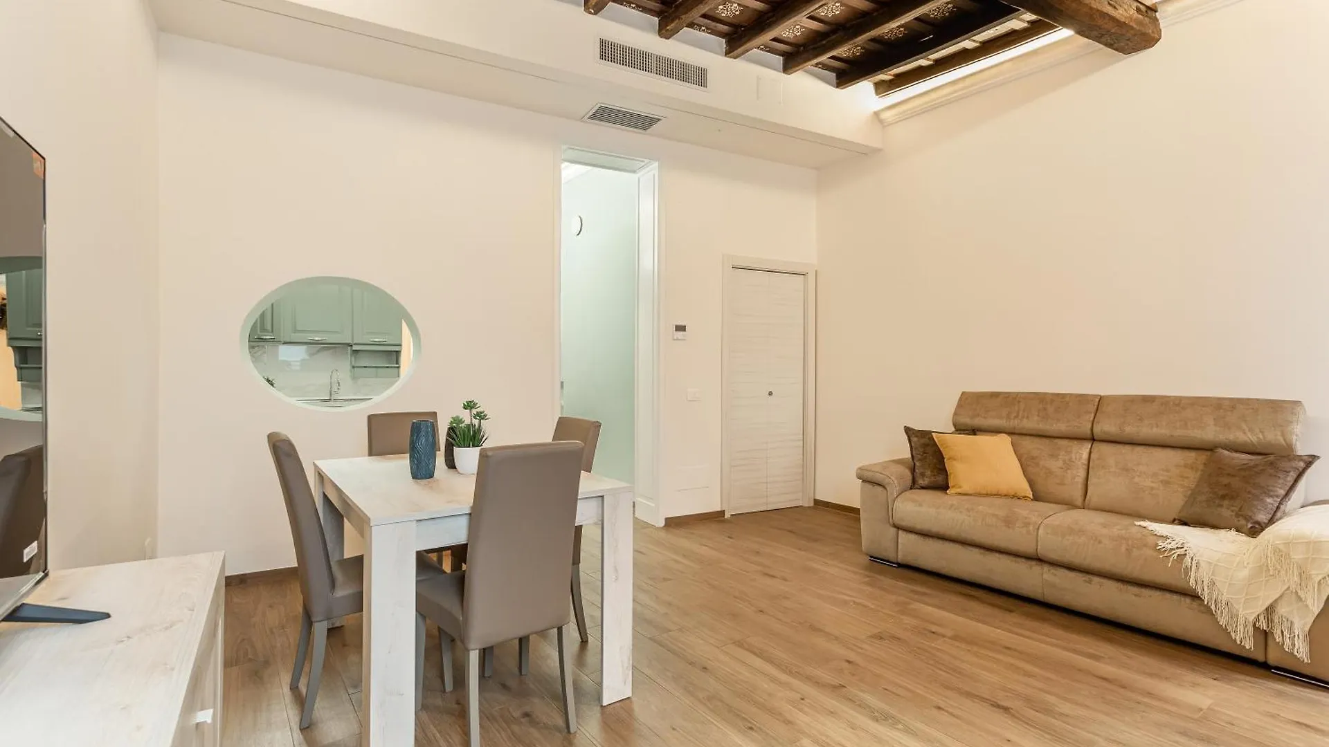 アパート Iflat Augustus Suite Near Pantheon ローマ イタリア